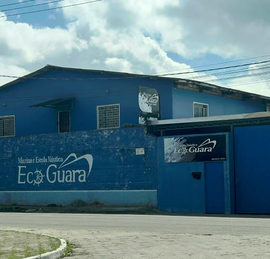 MARINA E ESCOLA NAÚTICA ECO GUARÁ 