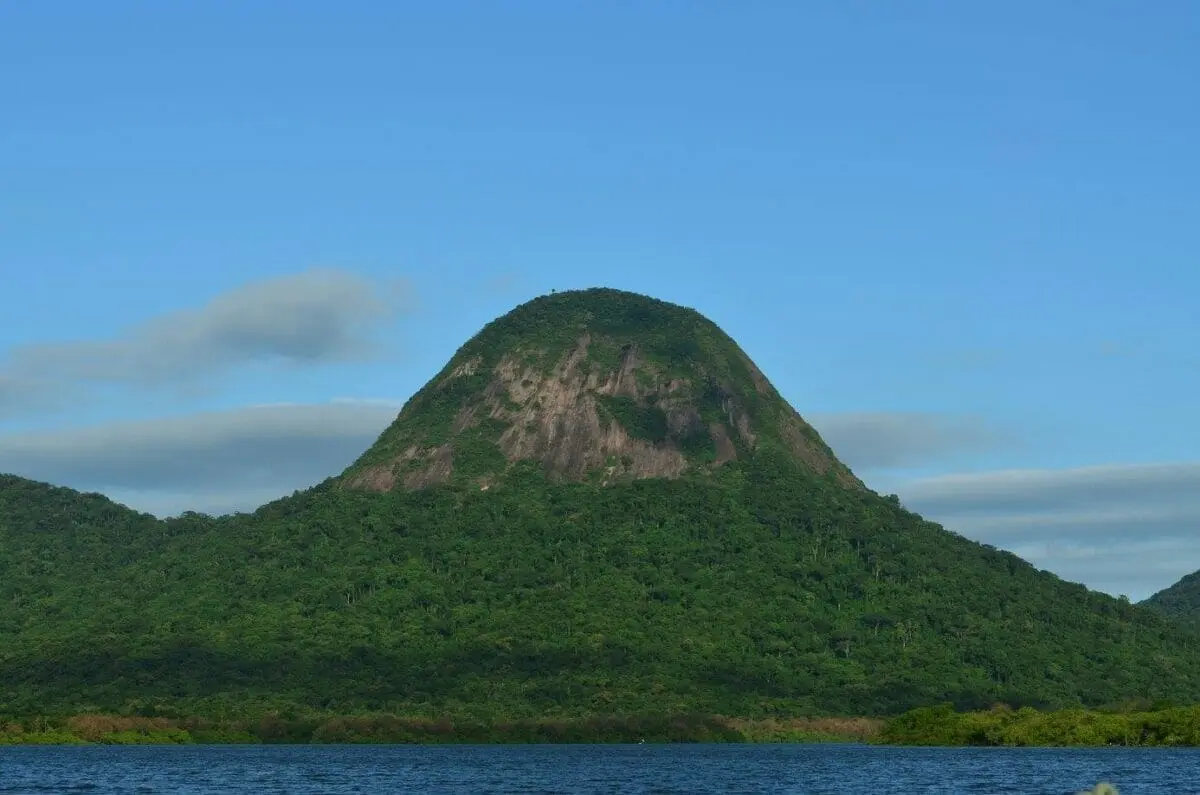 MORRO DO CABARAQUARA 